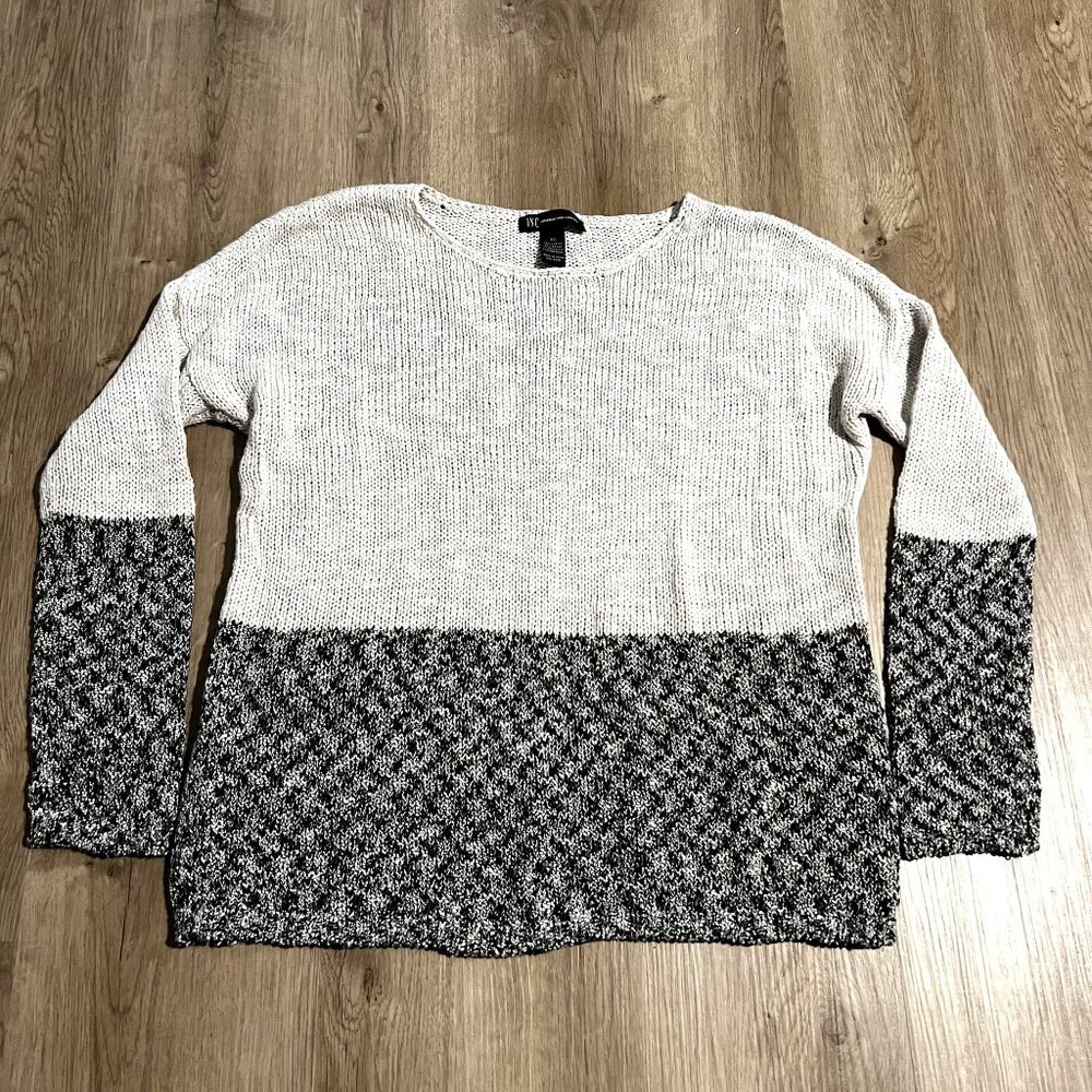 NWT INC International Concepts Neutral Colorblock Sweater Ivory black silver Kni